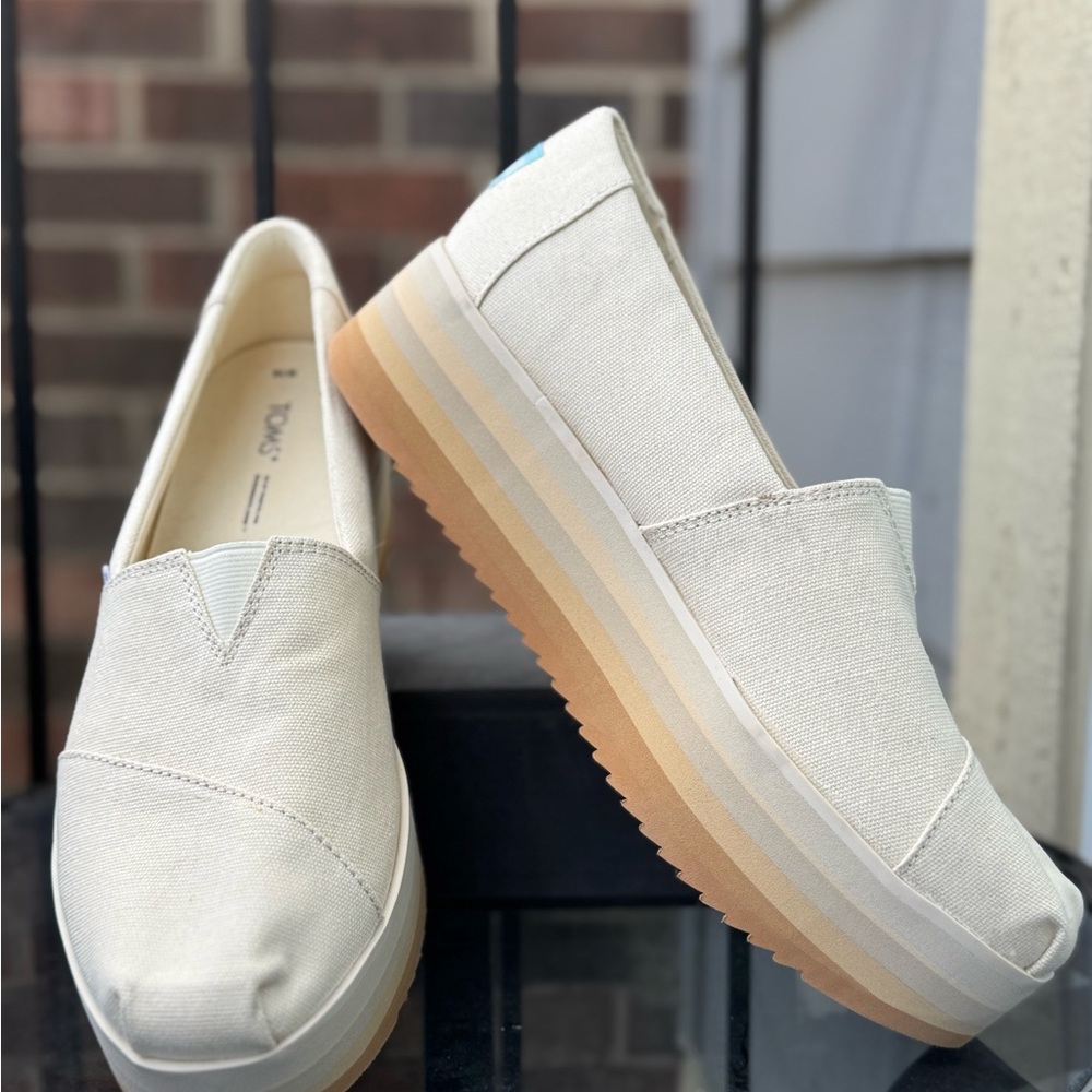 TOMS Women's Cream Platform Slip-On Shoes